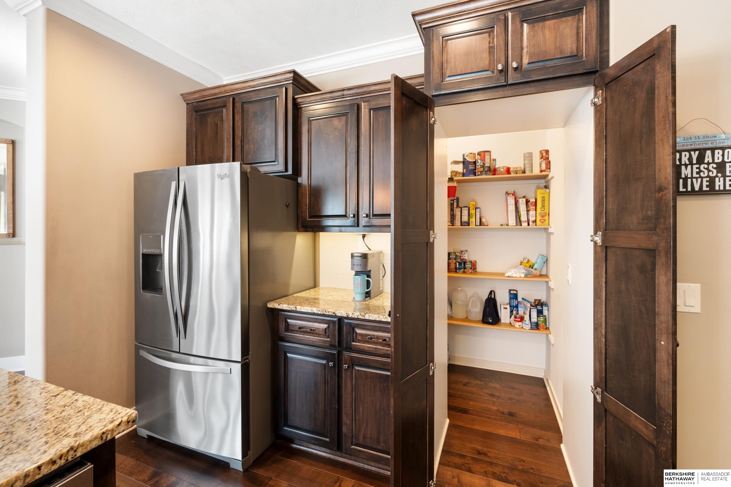 Elkhorn, Nebraska 68022, United States, 4 Bedrooms Bedrooms, ,3 BathroomsBathrooms,Residential,Active,109567