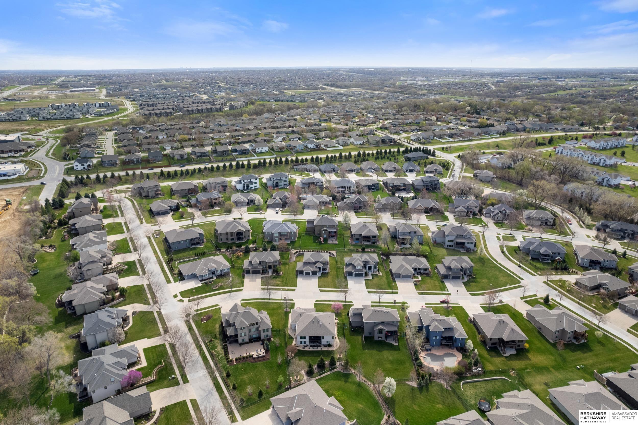 Elkhorn, Nebraska 68022, United States, 4 Bedrooms Bedrooms, ,3 BathroomsBathrooms,Residential,Active,109567