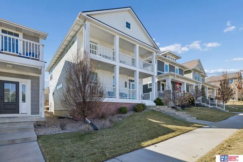 Photo of 6019 Minter Lane, Lincoln, NE 68516 (MLS # 22606938)
