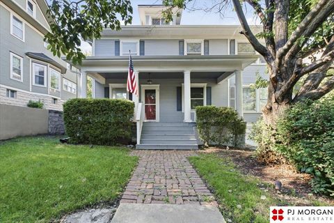 Photo of 3712 Hawtorne Avenue, Omaha, NE 68131 (MLS # 22617142)
