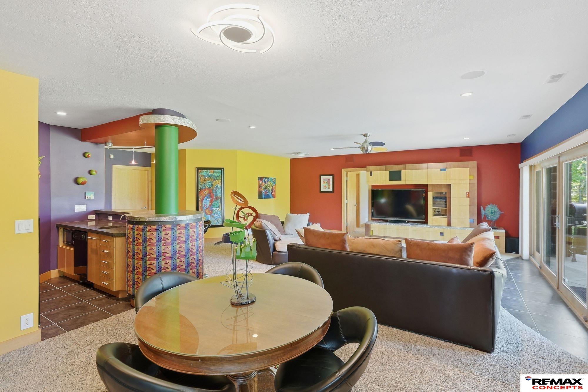 Lincoln, Nebraska, 68512, United States, 4 Bedrooms Bedrooms, ,4 BathroomsBathrooms,Residential,Active,2045672