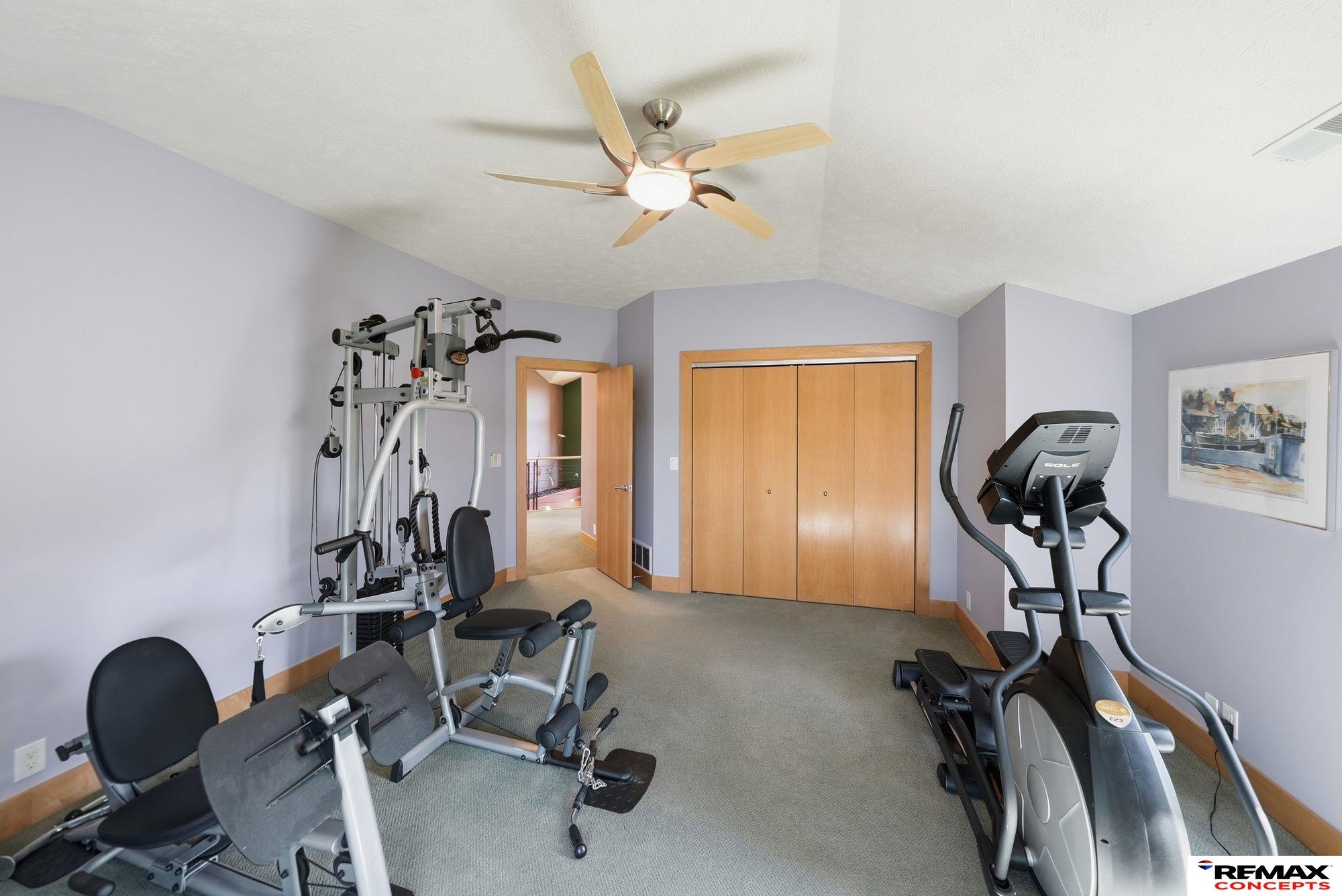 Lincoln, Nebraska, 68512, United States, 4 Bedrooms Bedrooms, ,4 BathroomsBathrooms,Residential,Active,2045672