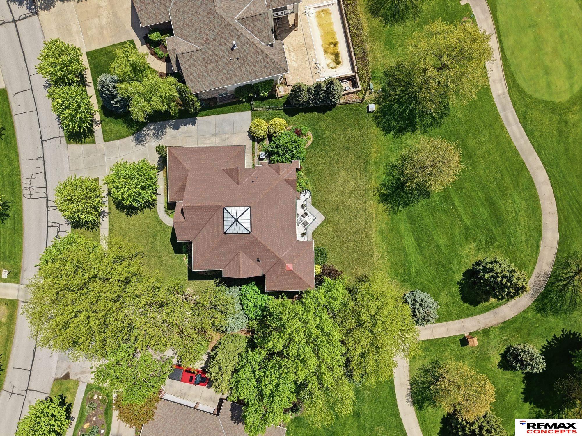 Lincoln, Nebraska, 68512, United States, 4 Bedrooms Bedrooms, ,4 BathroomsBathrooms,Residential,Active,2045672