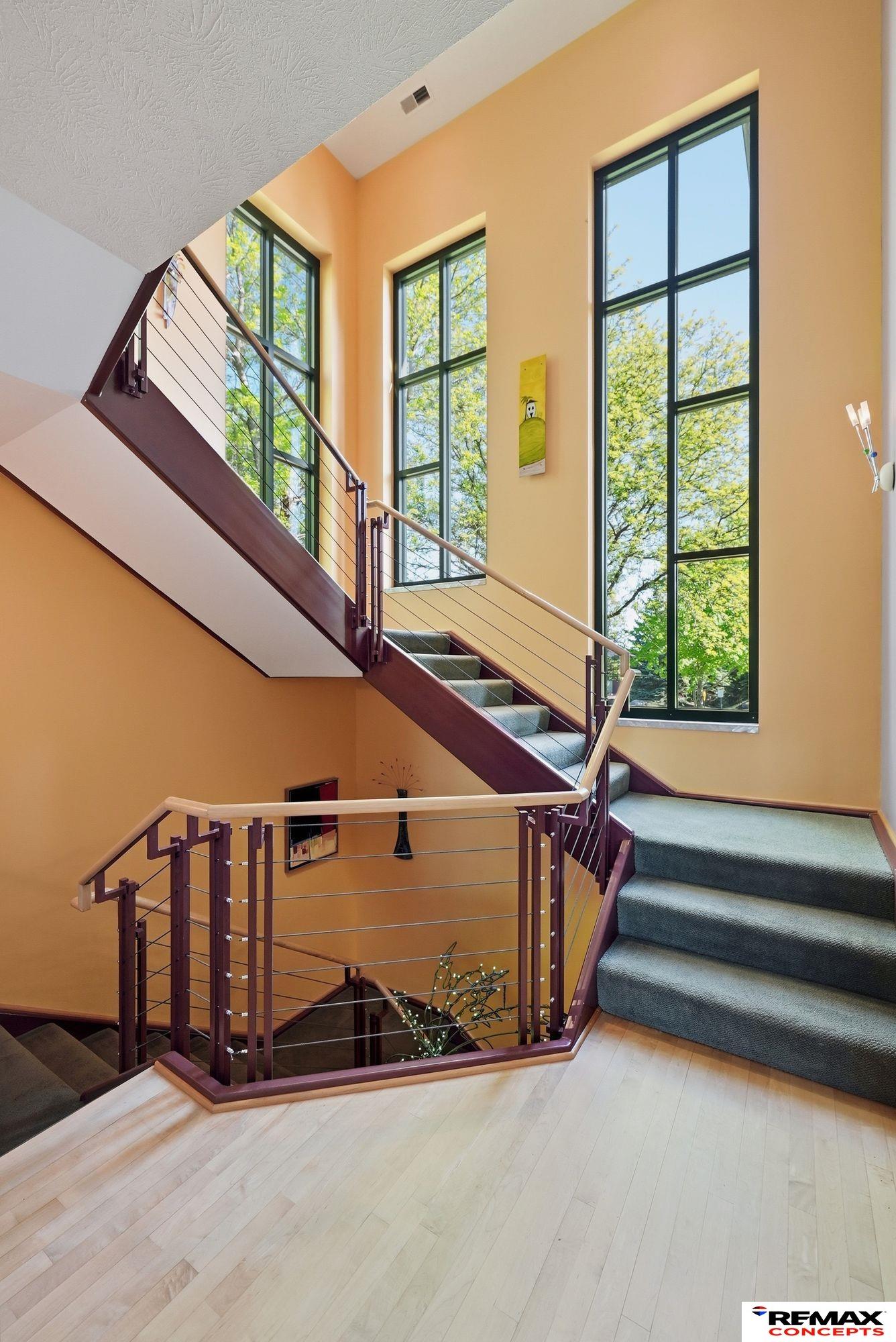Lincoln, Nebraska, 68512, United States, 4 Bedrooms Bedrooms, ,4 BathroomsBathrooms,Residential,Active,2045672