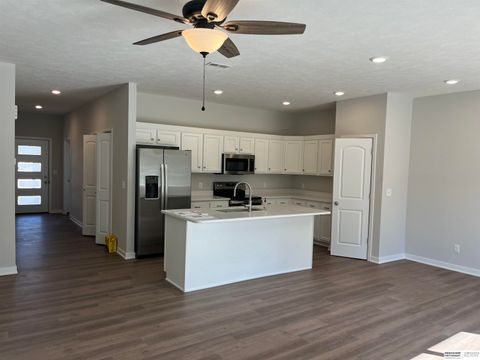 Photo of 1661 Northland Drive, David City, NE 68632 (MLS # 22600911)