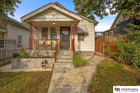 Photo of 4608 S 32nd Street, Omaha, NE 68107 (MLS # 22528128)