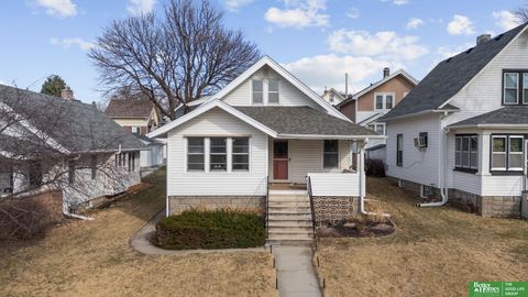 Photo of 3079 S 34th Street, Omaha, NE 68105 (MLS # 22606449)