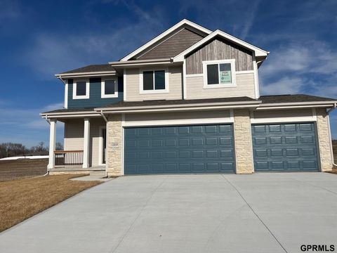 Photo of 12039 S 45 Avenue, Bellevue, NE 68123 (MLS # 22500112)