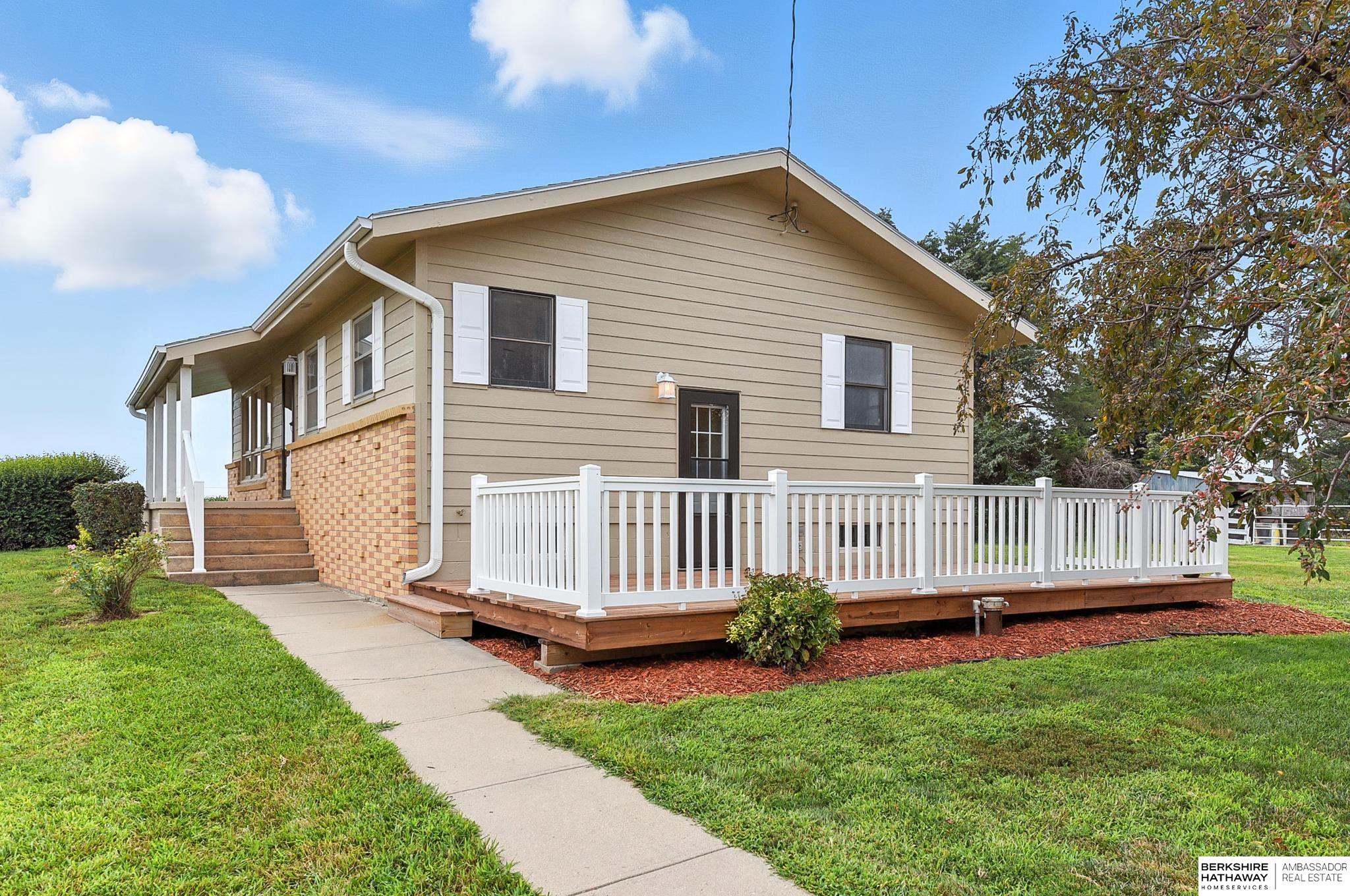 Louisville, Nebraska 68037, United States, 3 Bedrooms Bedrooms, ,1 BathroomBathrooms,Residential,Active,228980