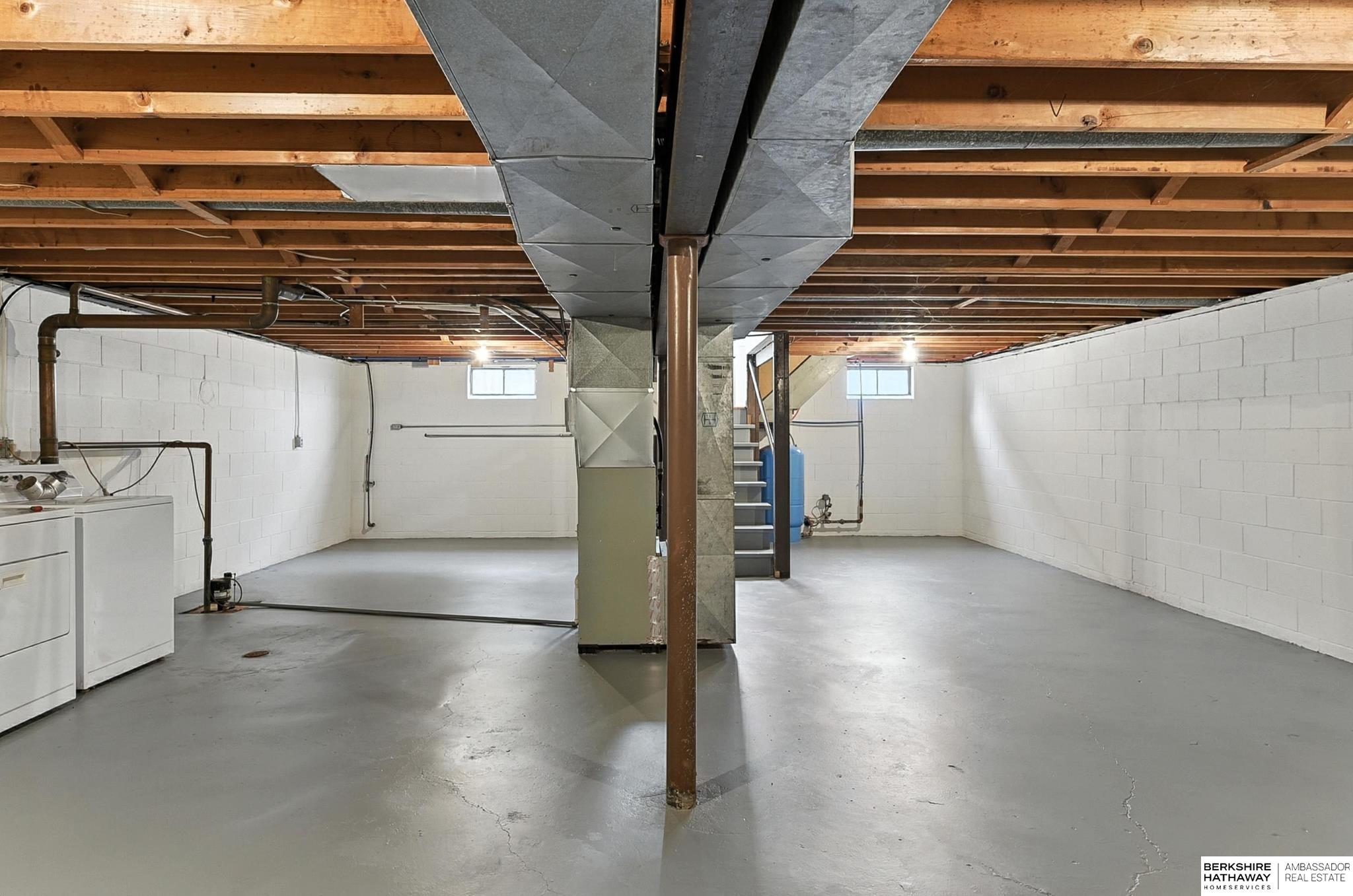 Louisville, Nebraska 68037, United States, 3 Bedrooms Bedrooms, ,1 BathroomBathrooms,Residential,Active,228980