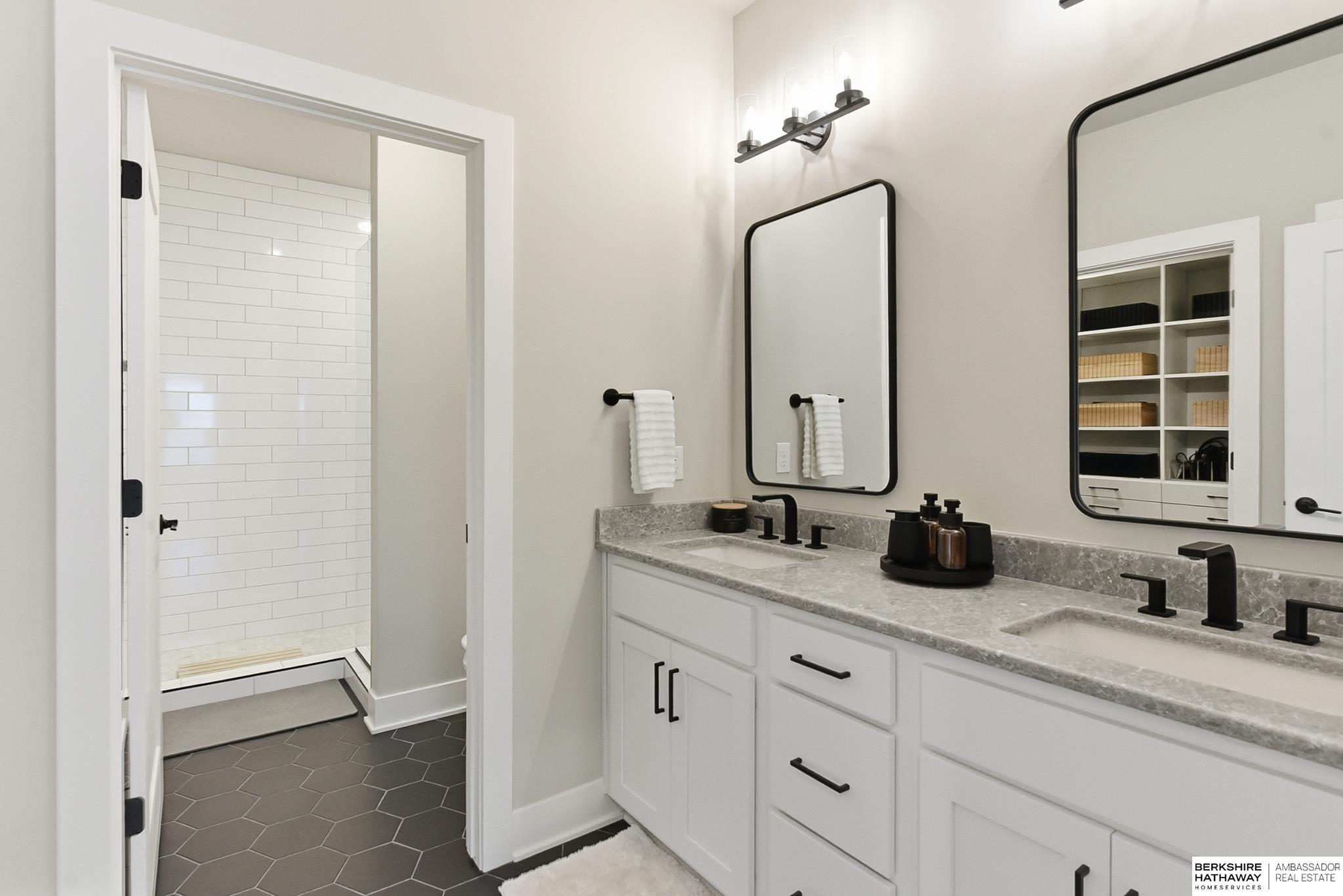 Omaha, Nebraska 68116, United States, 3 Bedrooms Bedrooms, ,3 BathroomsBathrooms,Residential,Active,240090