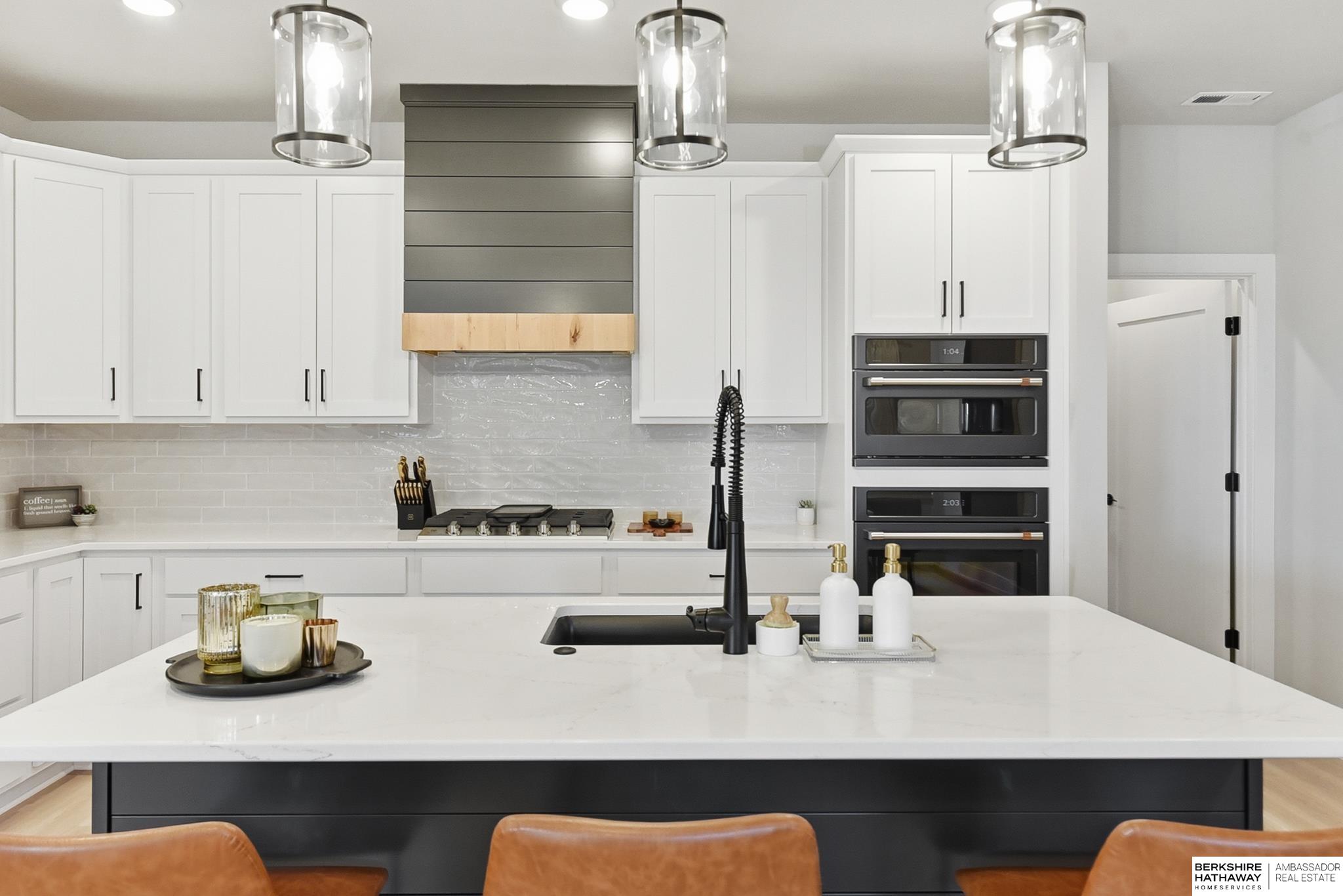 Omaha, Nebraska 68116, United States, 3 Bedrooms Bedrooms, ,3 BathroomsBathrooms,Residential,Active,240090