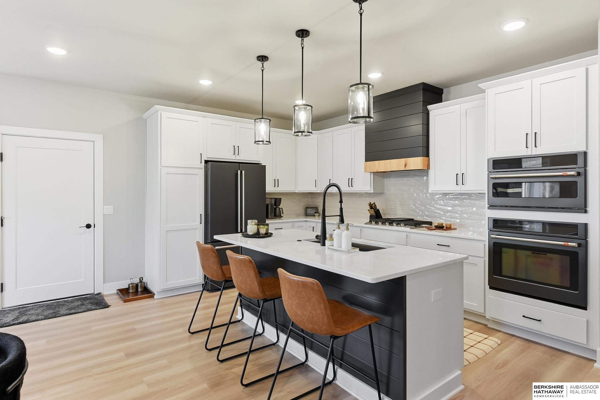 Omaha, Nebraska 68116, United States, 3 Bedrooms Bedrooms, ,3 BathroomsBathrooms,Residential,Active,240090