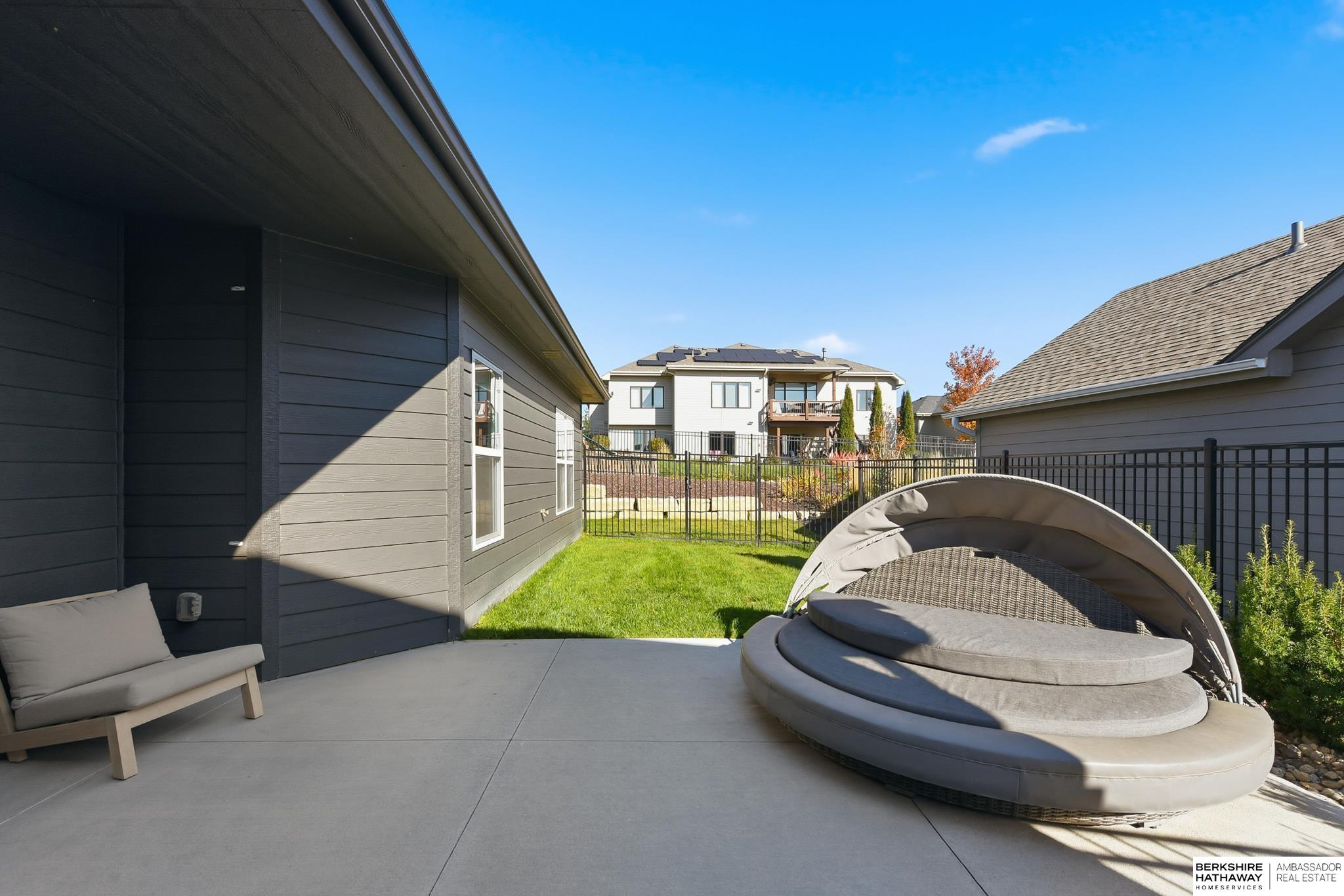 Omaha, Nebraska 68116, United States, 3 Bedrooms Bedrooms, ,3 BathroomsBathrooms,Residential,Active,240090