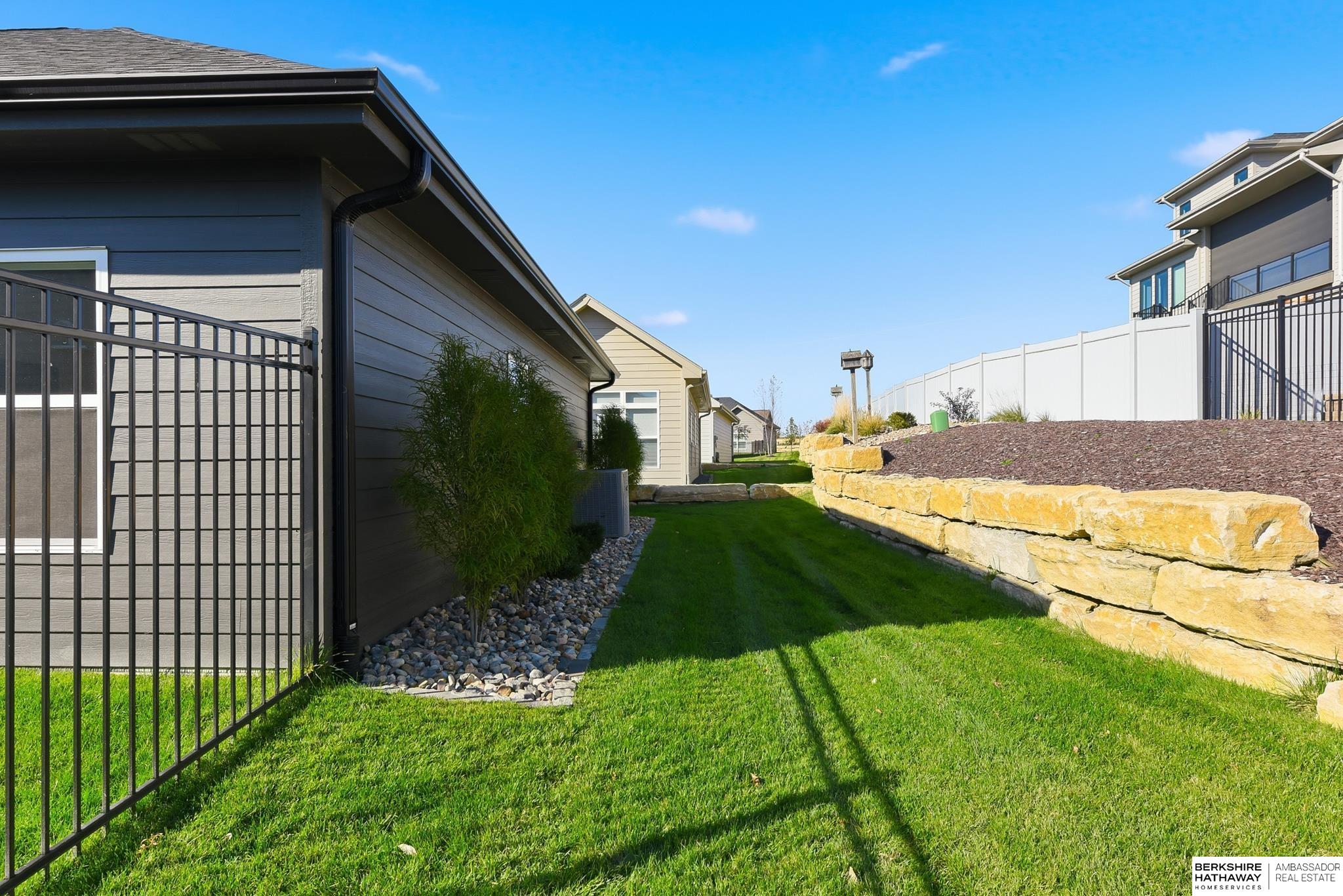 Omaha, Nebraska 68116, United States, 3 Bedrooms Bedrooms, ,3 BathroomsBathrooms,Residential,Active,240090