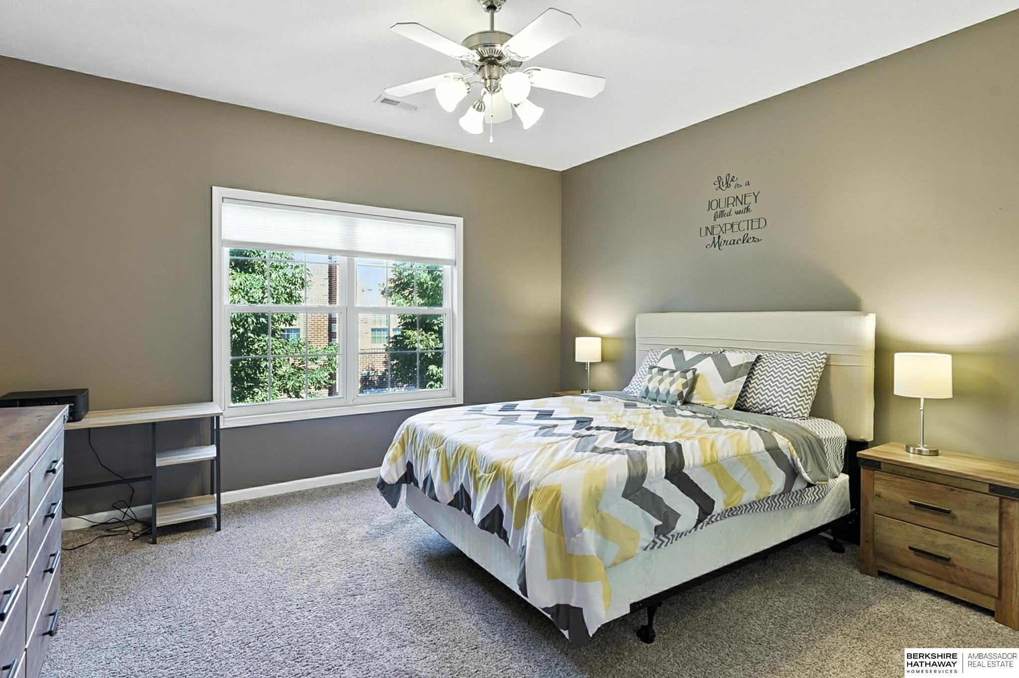 Omaha, Nebraska 68116, United States, 1 Bedroom Bedrooms, ,1 BathroomBathrooms,Residential,Pending,167745