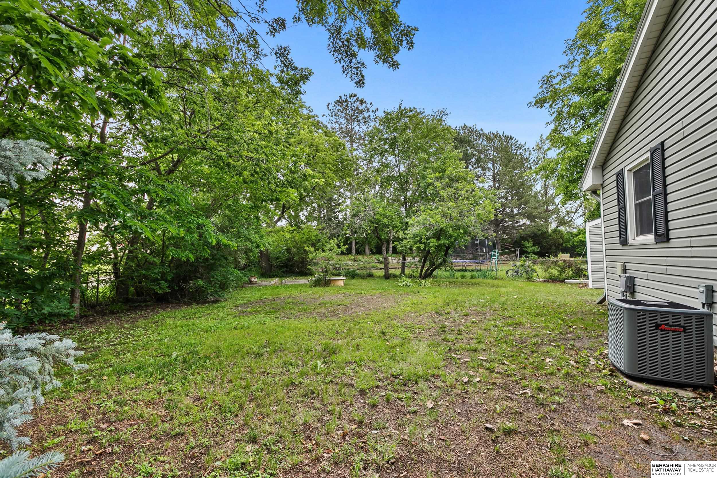 Lincoln, Nebraska 68504, United States, 3 Bedrooms Bedrooms, ,2 BathroomsBathrooms,Residential,Active,140225