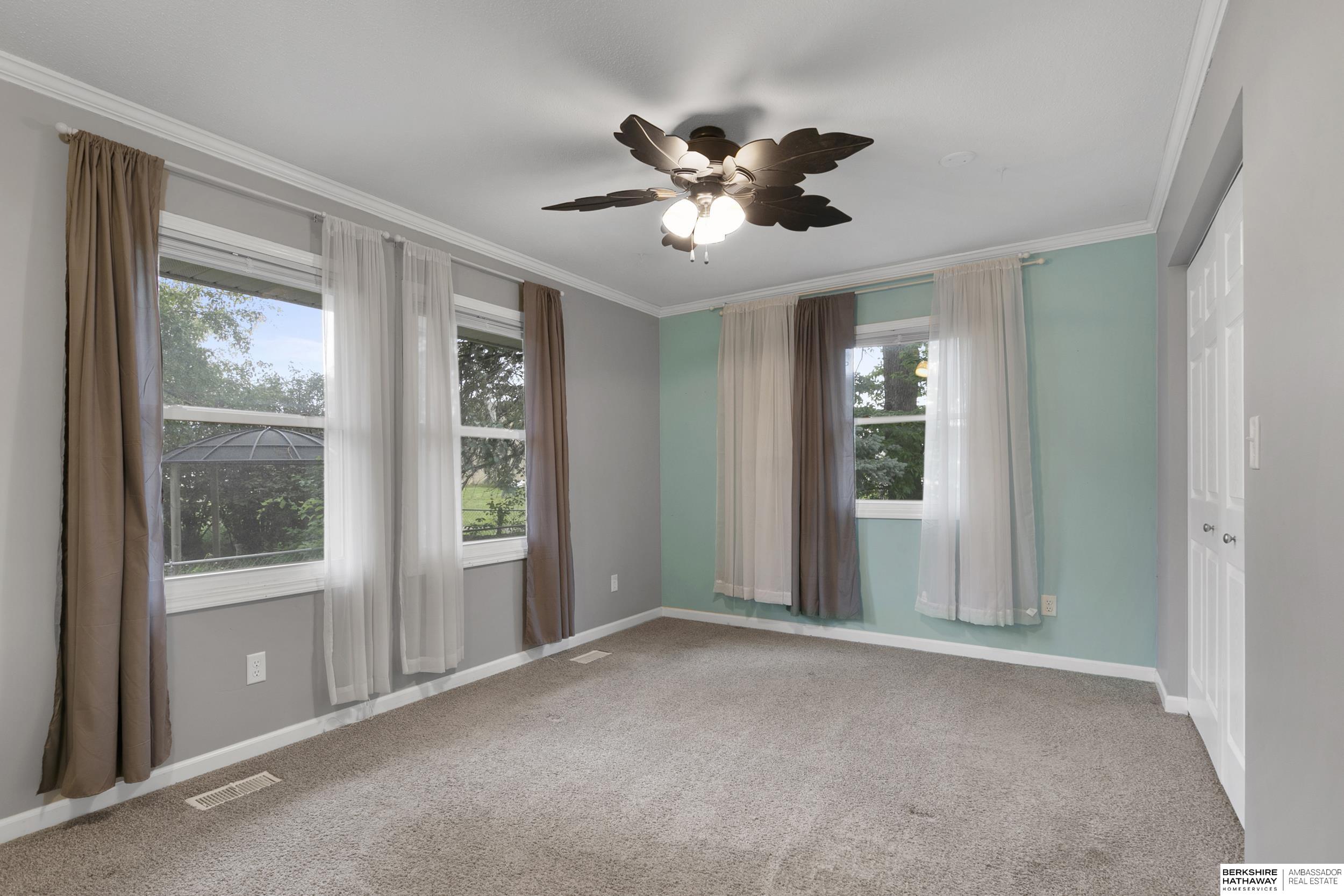 Lincoln, Nebraska 68504, United States, 3 Bedrooms Bedrooms, ,2 BathroomsBathrooms,Residential,Active,140225