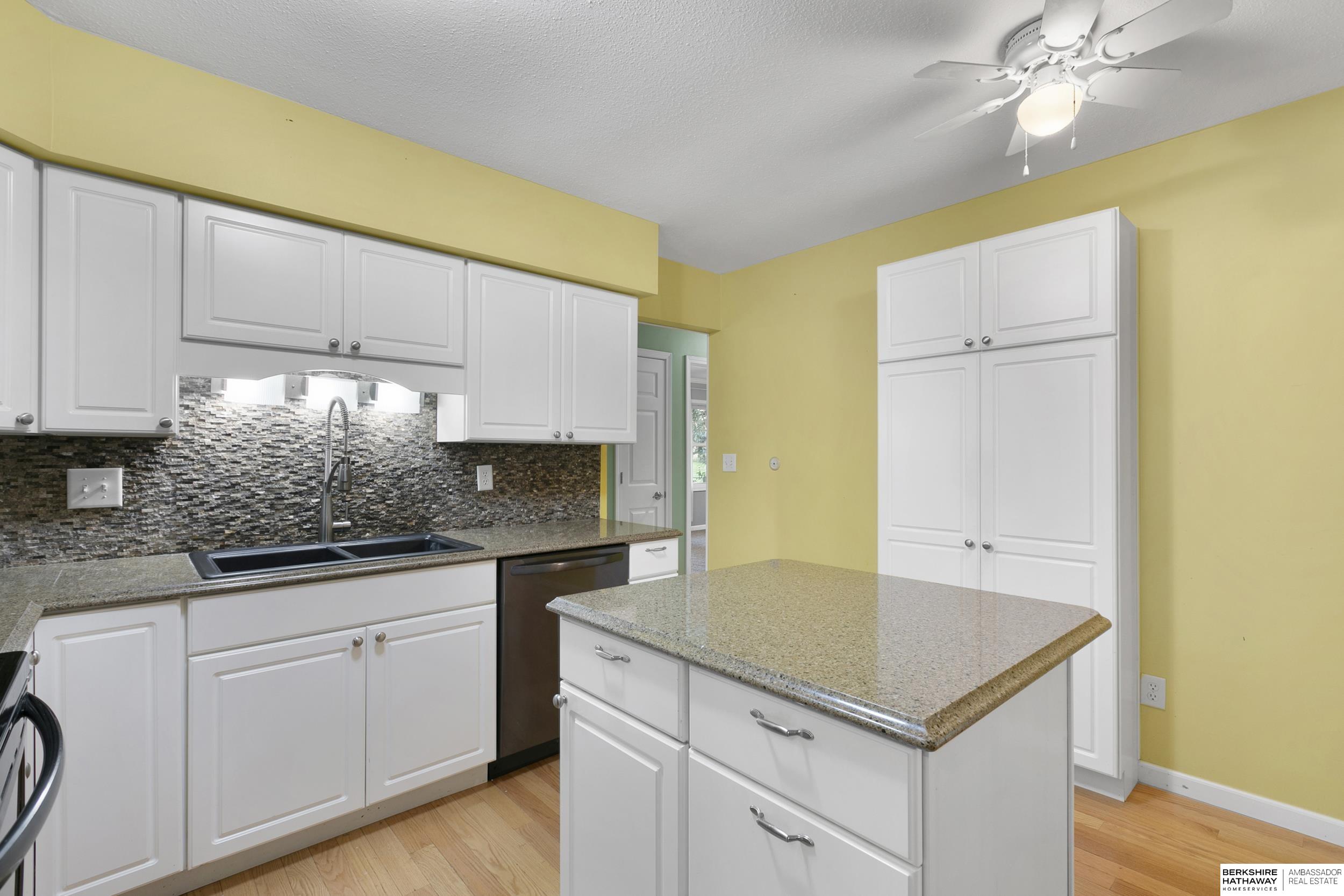 Lincoln, Nebraska 68504, United States, 3 Bedrooms Bedrooms, ,2 BathroomsBathrooms,Residential,Active,140225