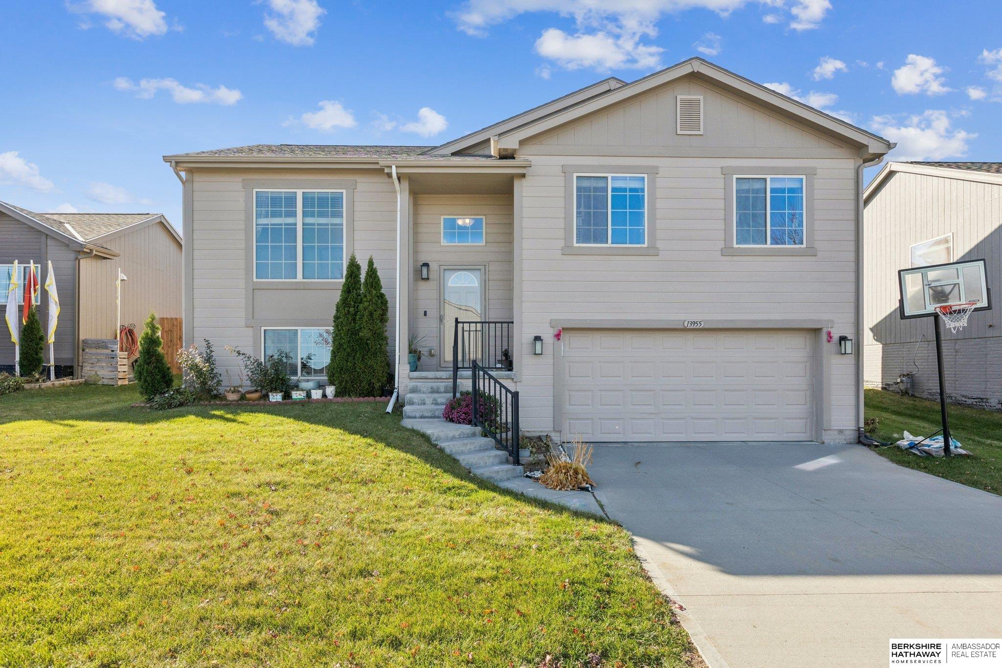 Omaha, Nebraska 68142, United States, 3 Bedrooms Bedrooms, ,1 BathroomBathrooms,Residential,Active,244085