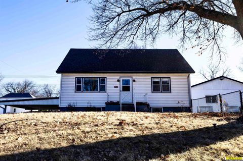 Photo of 1901 3rd Avenue, Nebraska City, NE 68410 (MLS # 22605331)