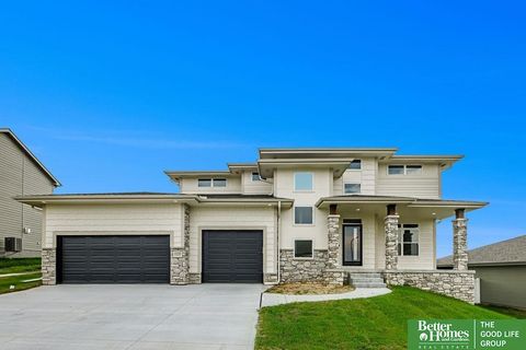 Photo of 11018 N 161st Street, Bennington, NE 68007 (MLS # 22526532)