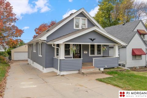 Photo of 4825 Pine Street, Omaha, NE 68106 (MLS # 22531074)