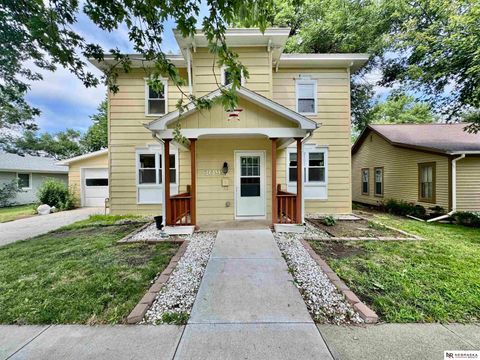Photo of 309 N East Avenue, York, NE 68467 (MLS # 22607788)