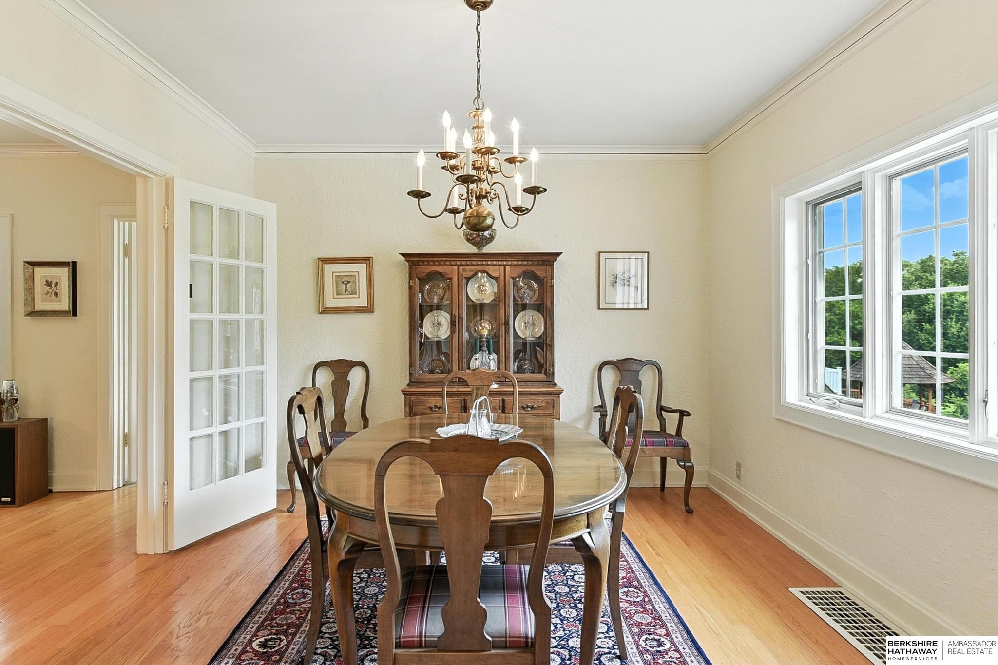 Omaha, Nebraska 68134, United States, 4 Bedrooms Bedrooms, ,3 BathroomsBathrooms,Residential,Pending,159899