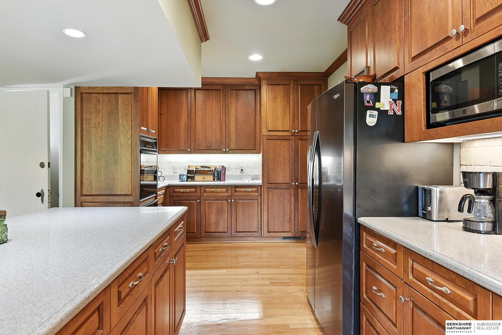 Omaha, Nebraska 68134, United States, 4 Bedrooms Bedrooms, ,3 BathroomsBathrooms,Residential,Pending,159899