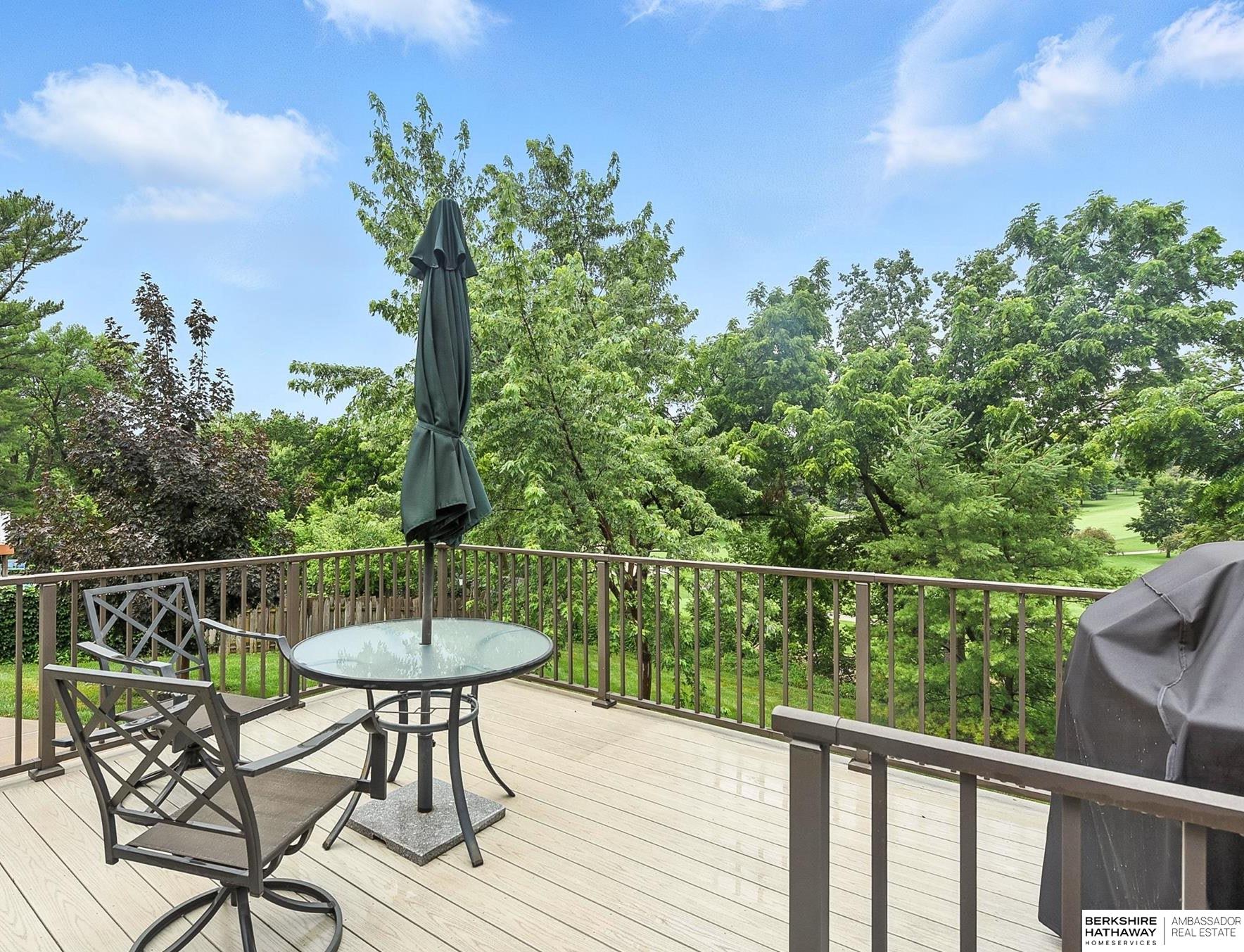 Omaha, Nebraska 68134, United States, 4 Bedrooms Bedrooms, ,3 BathroomsBathrooms,Residential,Pending,159899