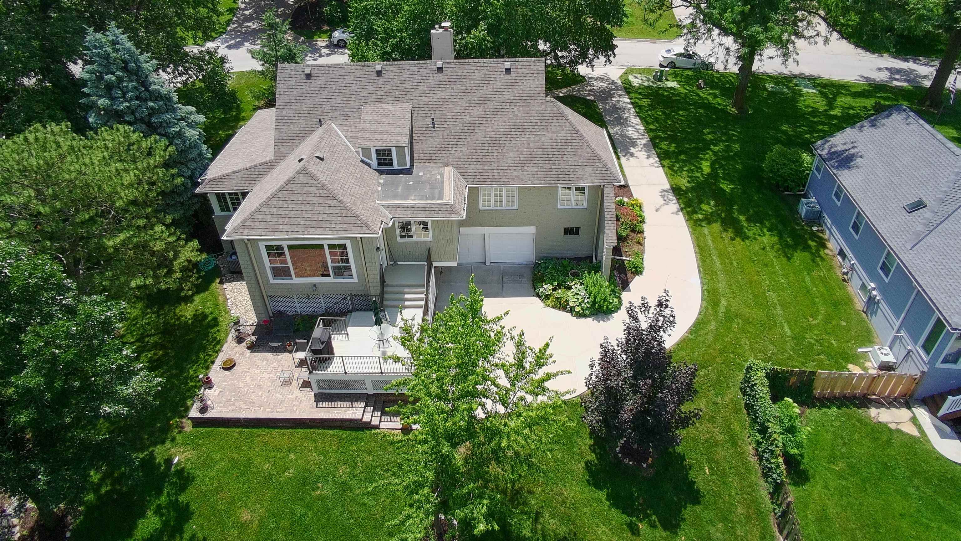 Omaha, Nebraska 68134, United States, 4 Bedrooms Bedrooms, ,3 BathroomsBathrooms,Residential,Pending,159899