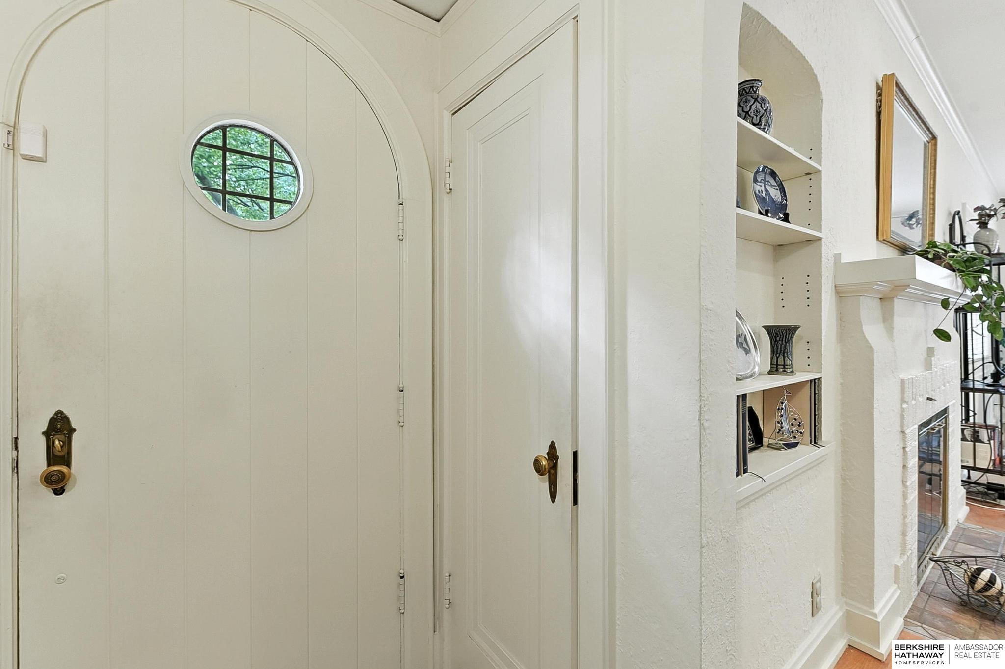 Omaha, Nebraska 68134, United States, 4 Bedrooms Bedrooms, ,3 BathroomsBathrooms,Residential,Pending,159899