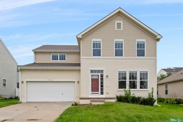 2410 S RIVER ROCK DR, PAPILLION, NE 68046 - Image 12af61ef07bf9b6ee8ada4e891b98f2f/725755561