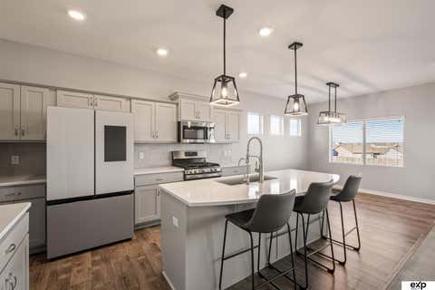 Photo of 17608 Palisades Drive, Omaha, NE 68136 (MLS # 22618998)
