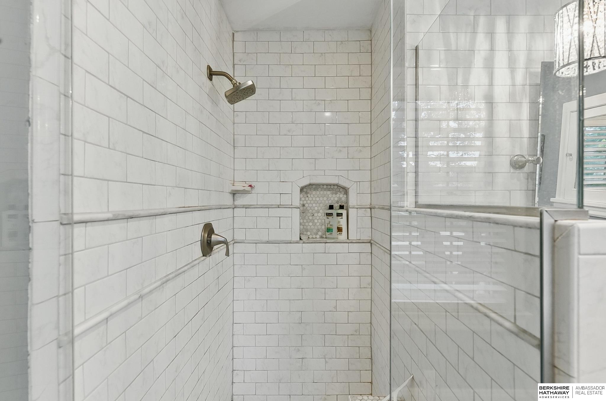 Omaha, Nebraska 68132, United States, 5 Bedrooms Bedrooms, ,2 BathroomsBathrooms,Residential,Active,150393