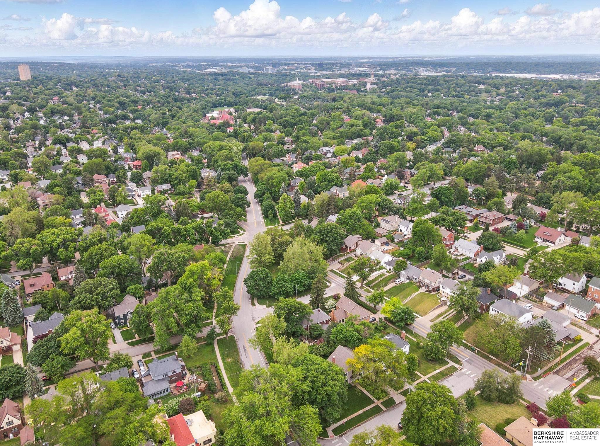 Omaha, Nebraska 68132, United States, 5 Bedrooms Bedrooms, ,2 BathroomsBathrooms,Residential,Active,150393