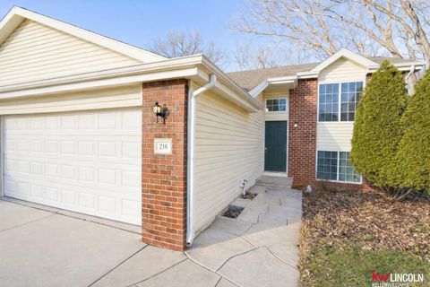 Photo of 216 W Irving Street, Lincoln, NE 68521 (MLS # 22535390)