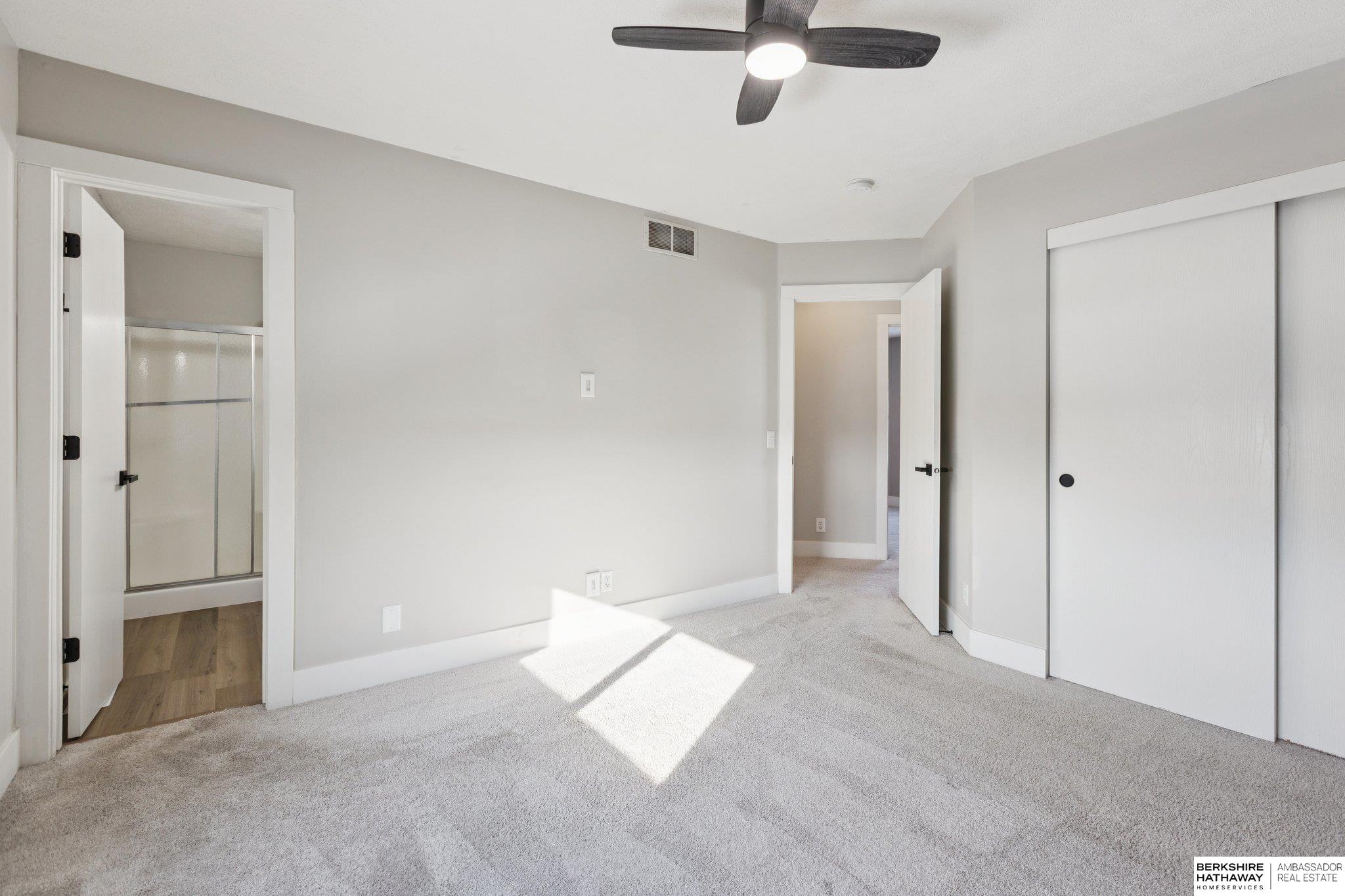 Omaha, Nebraska 68116, United States, 3 Bedrooms Bedrooms, ,2 BathroomsBathrooms,Residential,Pending,250913