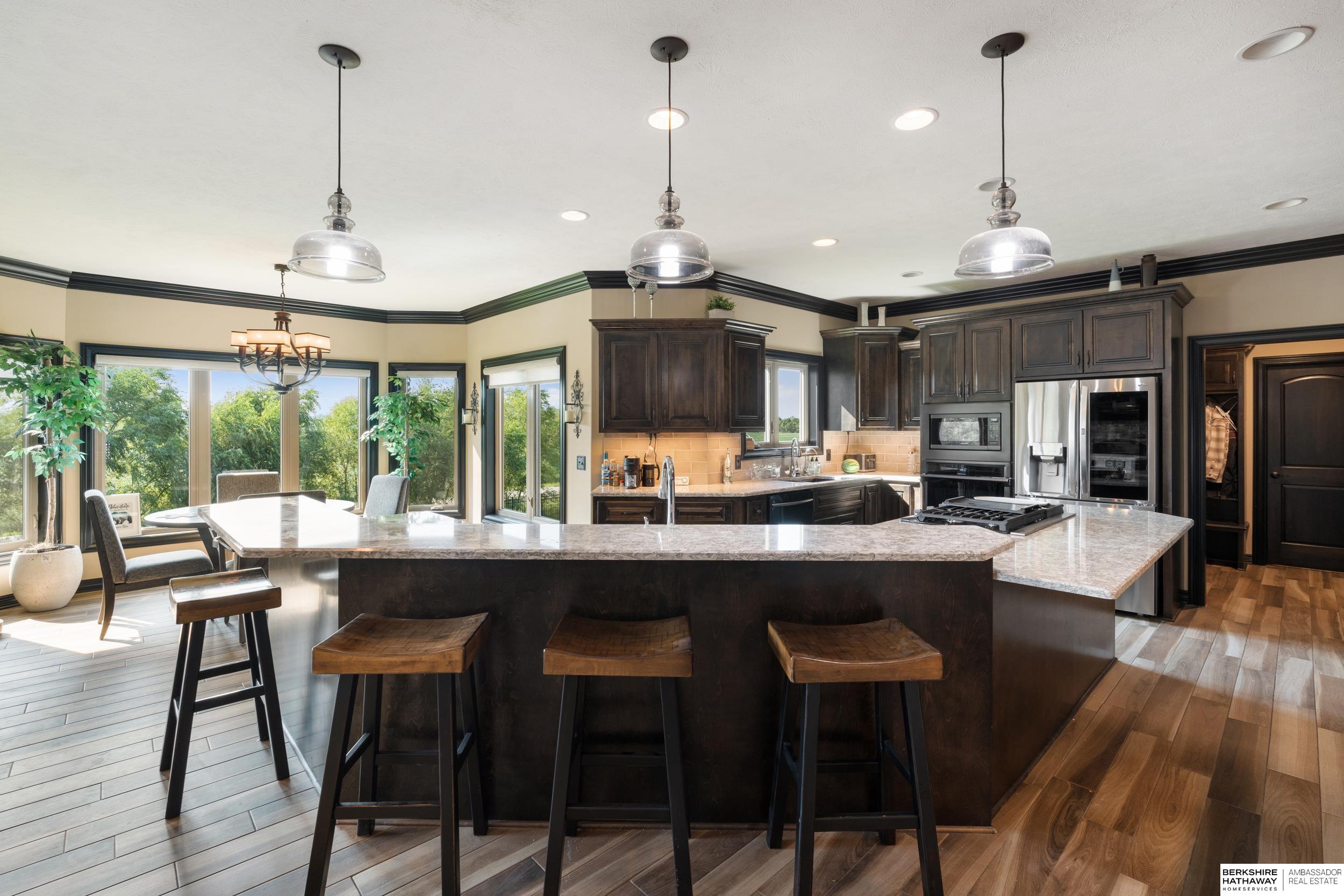 Omaha, Nebraska 68142, United States, 5 Bedrooms Bedrooms, ,5 BathroomsBathrooms,Residential,Pending,151435