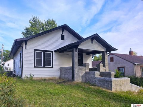 Photo of 1316 C Street, Fairbury, NE 68352 (MLS # 22601525)