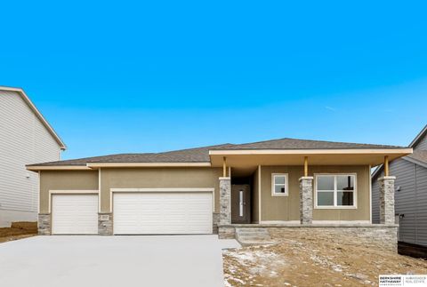 Photo of 18410 Palisades Drive, Omaha, NE 68136 (MLS # 22600045)