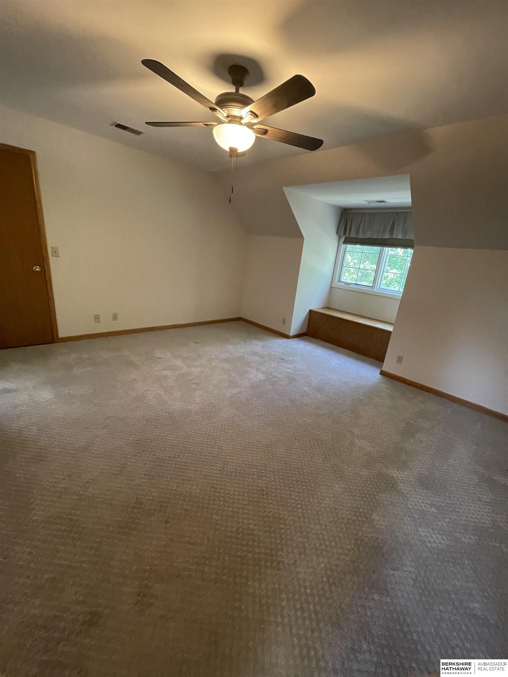 Omaha, Nebraska 68164, United States, 4 Bedrooms Bedrooms, ,4 BathroomsBathrooms,Residential,Active,143007