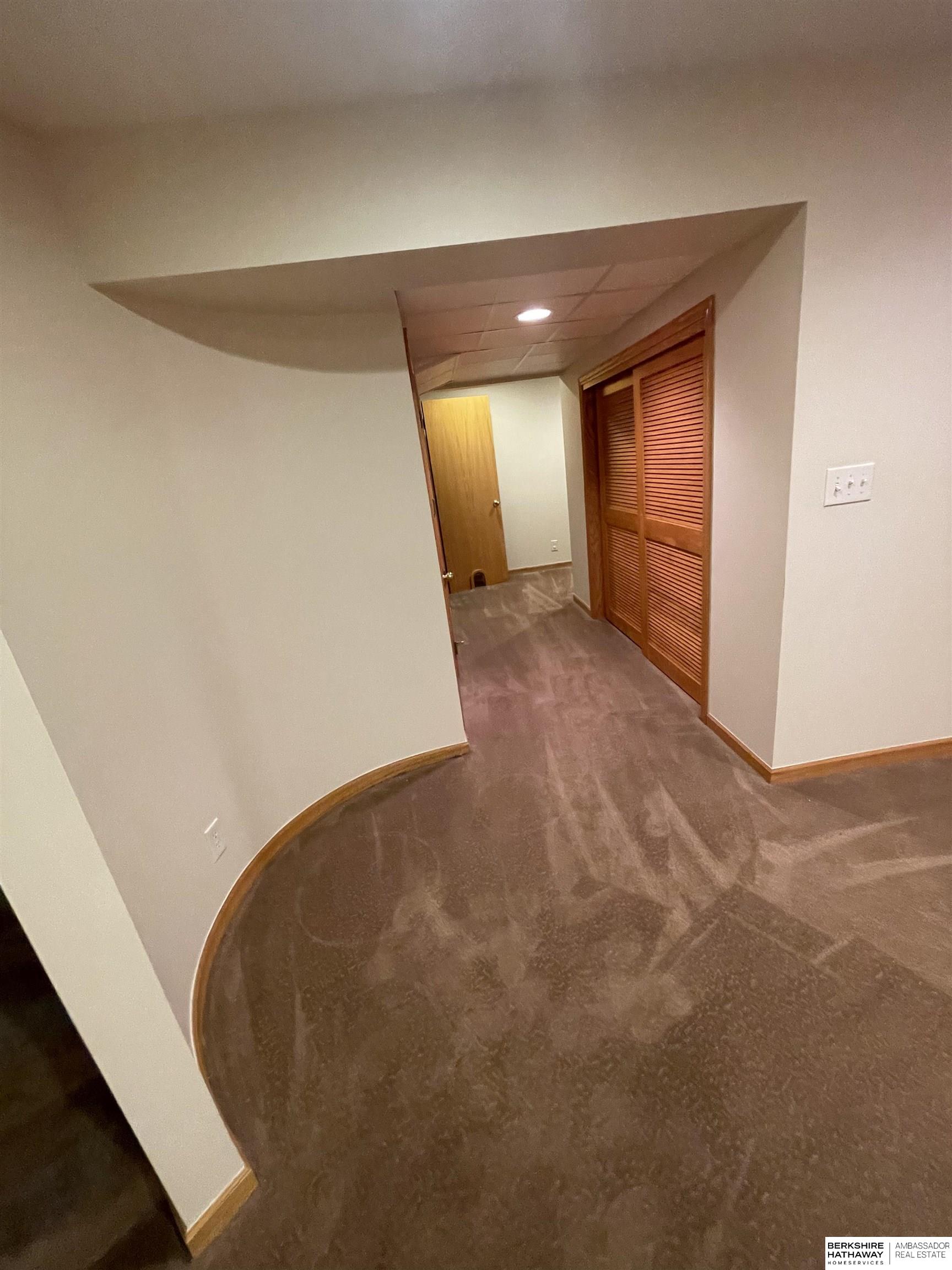 Omaha, Nebraska 68164, United States, 4 Bedrooms Bedrooms, ,4 BathroomsBathrooms,Residential,Active,143007