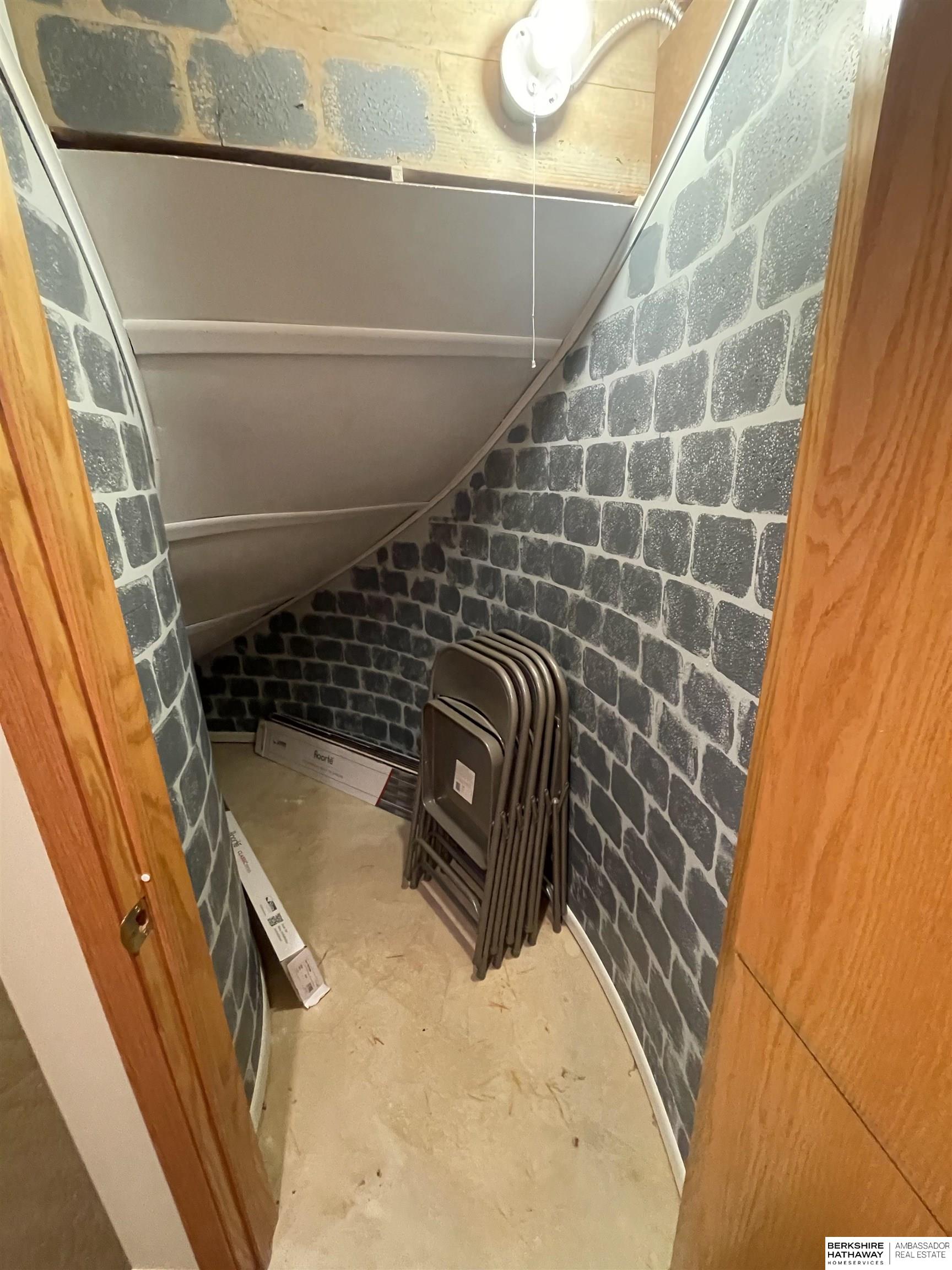 Omaha, Nebraska 68164, United States, 4 Bedrooms Bedrooms, ,4 BathroomsBathrooms,Residential,Active,143007