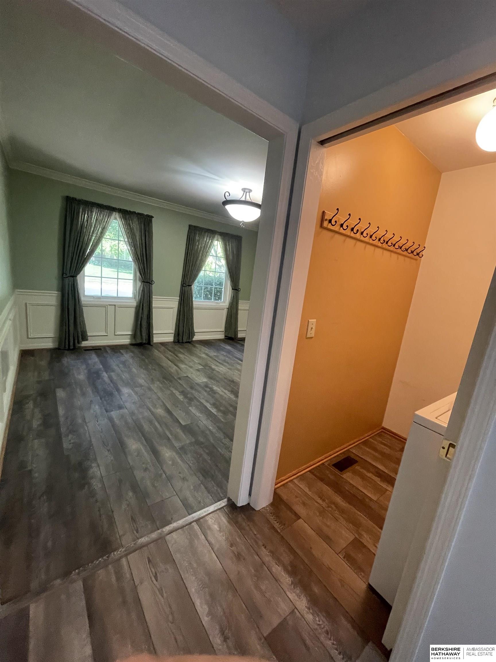 Omaha, Nebraska 68164, United States, 4 Bedrooms Bedrooms, ,4 BathroomsBathrooms,Residential,Active,143007