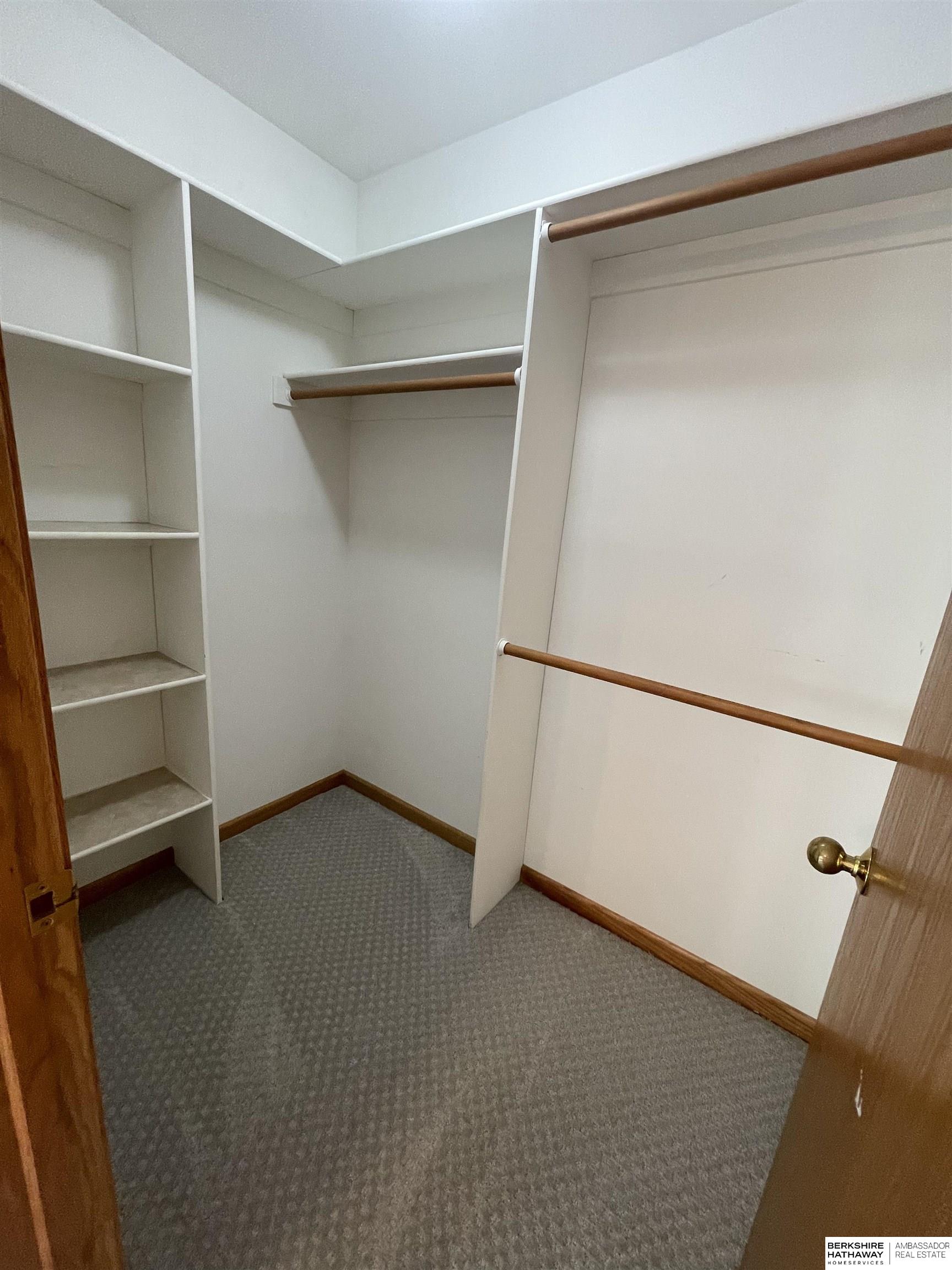 Omaha, Nebraska 68164, United States, 4 Bedrooms Bedrooms, ,4 BathroomsBathrooms,Residential,Active,143007