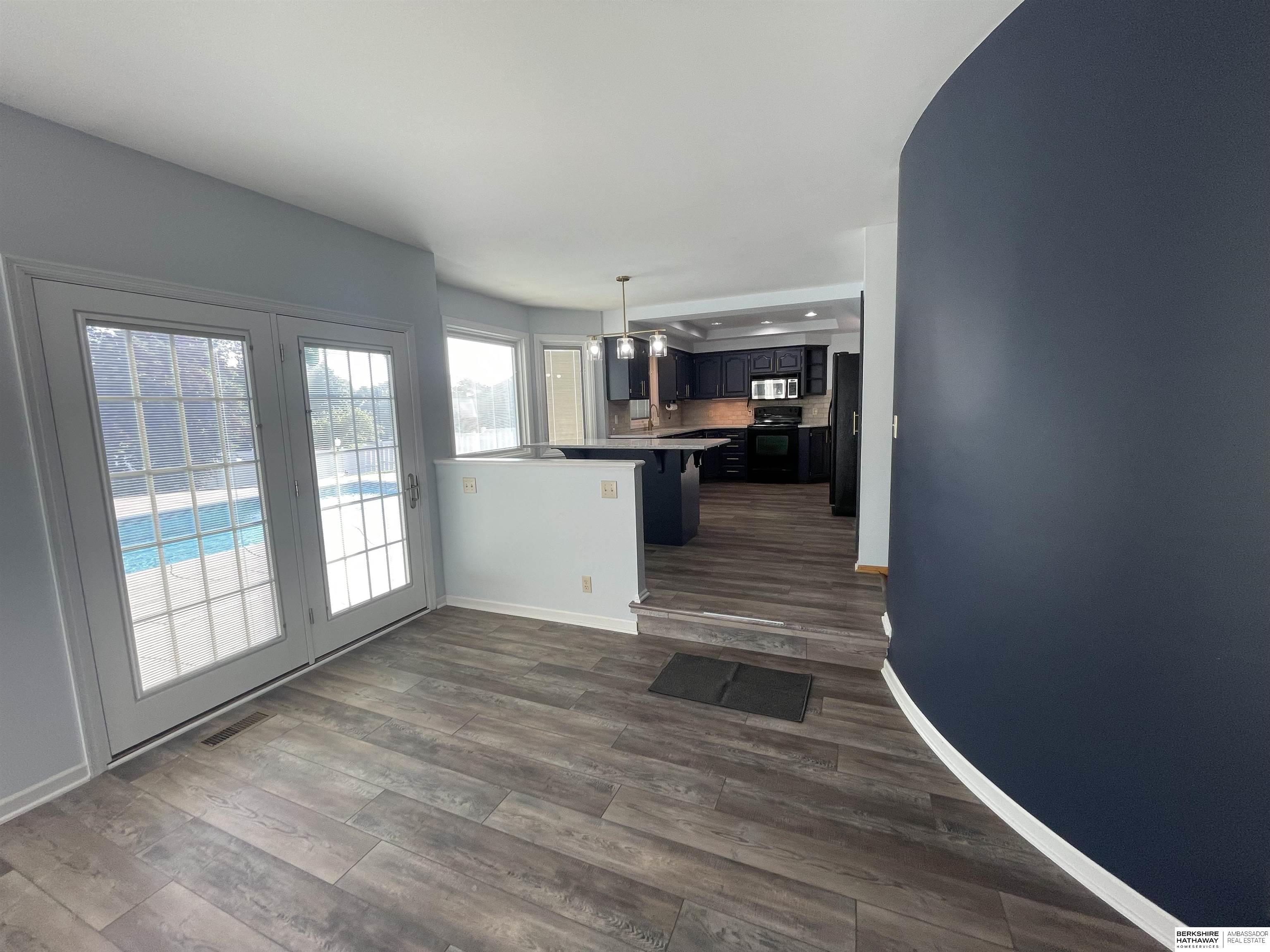 Omaha, Nebraska 68164, United States, 4 Bedrooms Bedrooms, ,4 BathroomsBathrooms,Residential,Active,143007