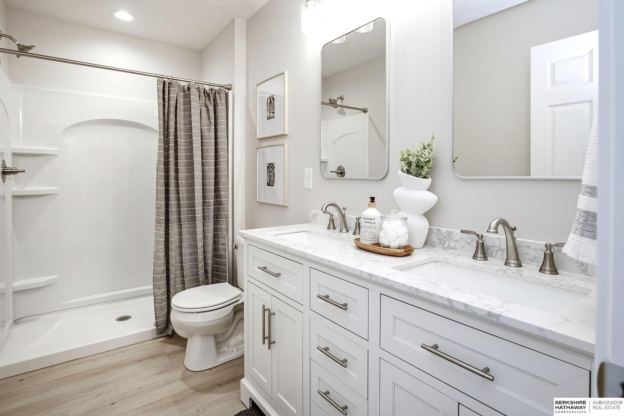 Omaha, Nebraska 68117, United States, 4 Bedrooms Bedrooms, ,3 BathroomsBathrooms,Residential,Active,135421