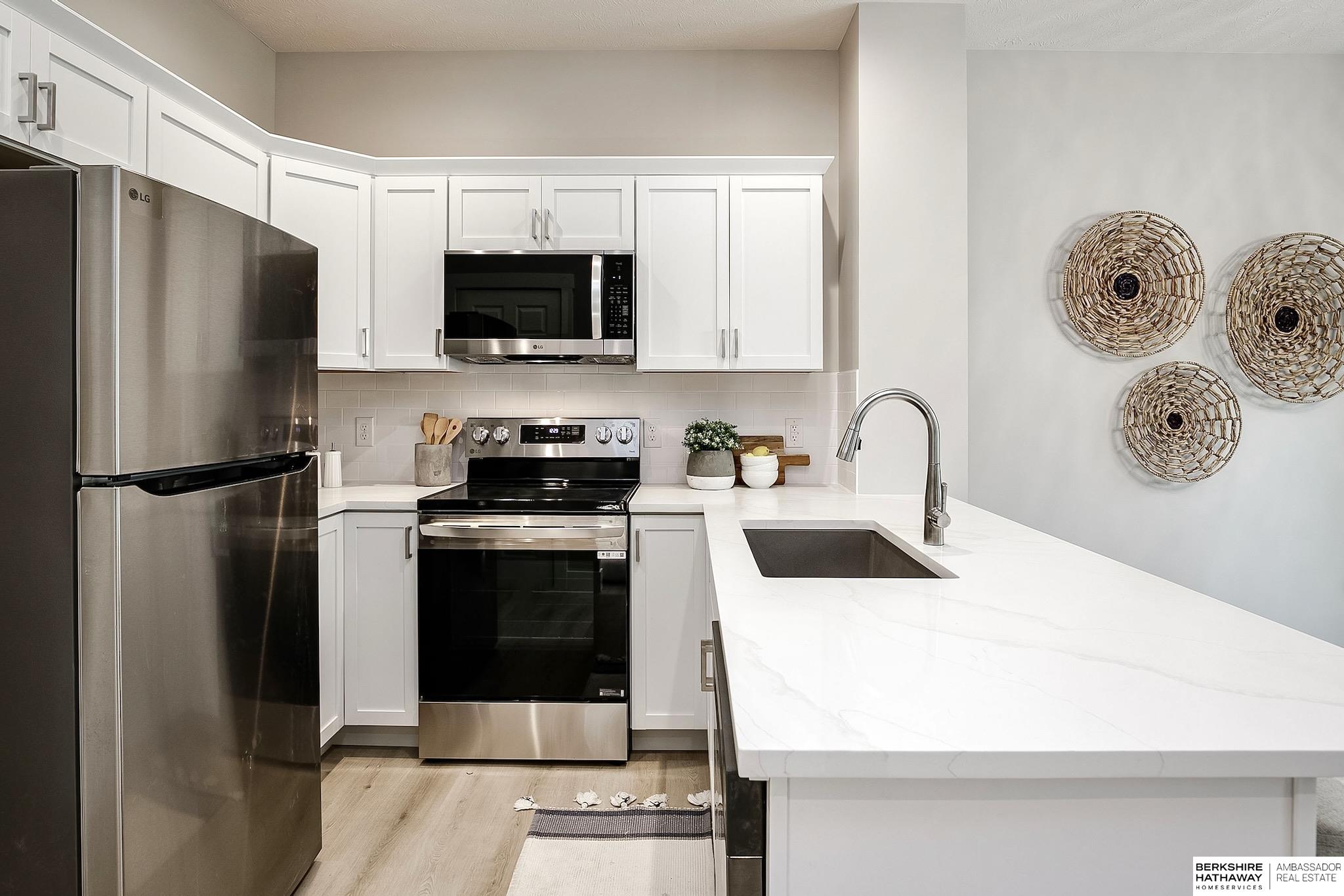 Omaha, Nebraska 68117, United States, 4 Bedrooms Bedrooms, ,3 BathroomsBathrooms,Residential,Active,135421